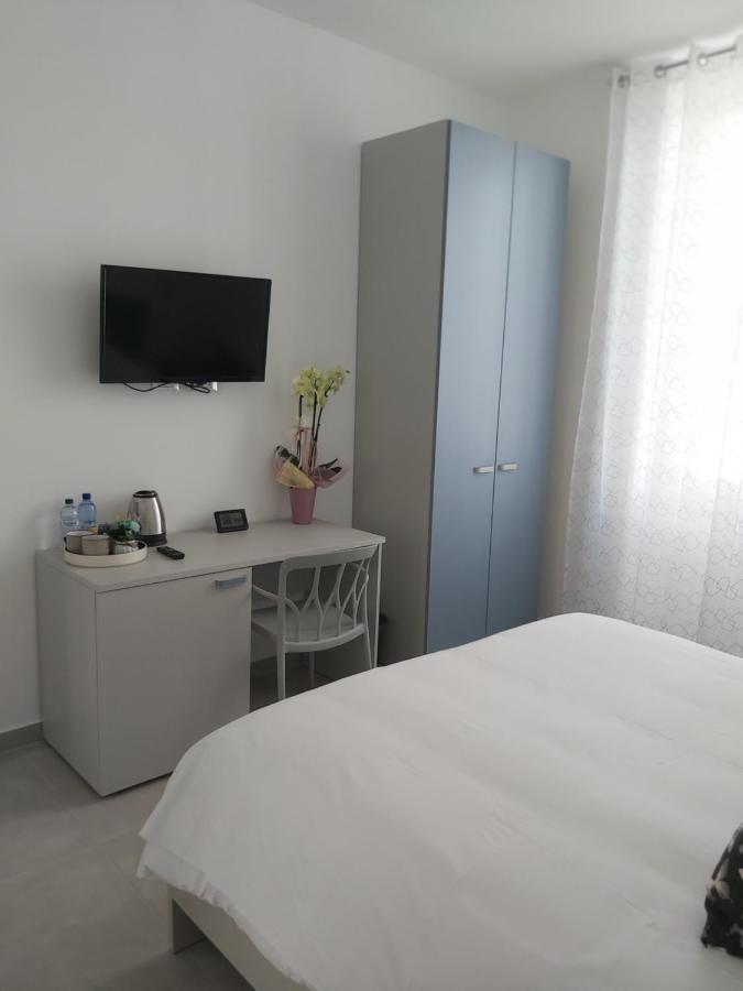 Candy'S Dream Rooms La Spezia Exterior photo